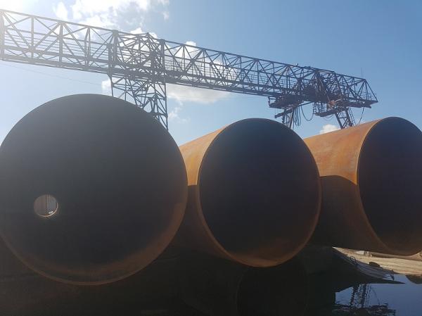 Продаём трубы б у и лежалые 1020 мм толщина стенки 9 мм, 10 мм, 11 мм, 12 мм, 14 мм.